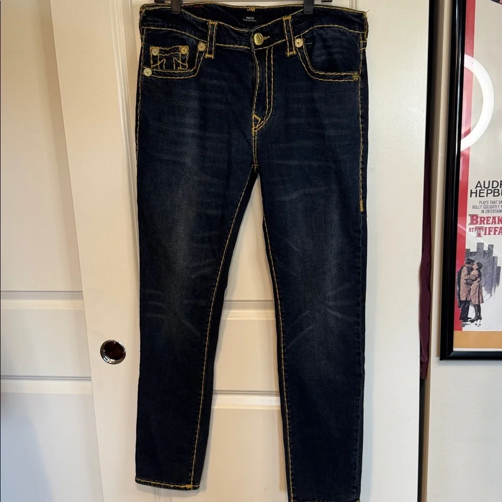 True Religion men’s Rocco Big T skinny jeans